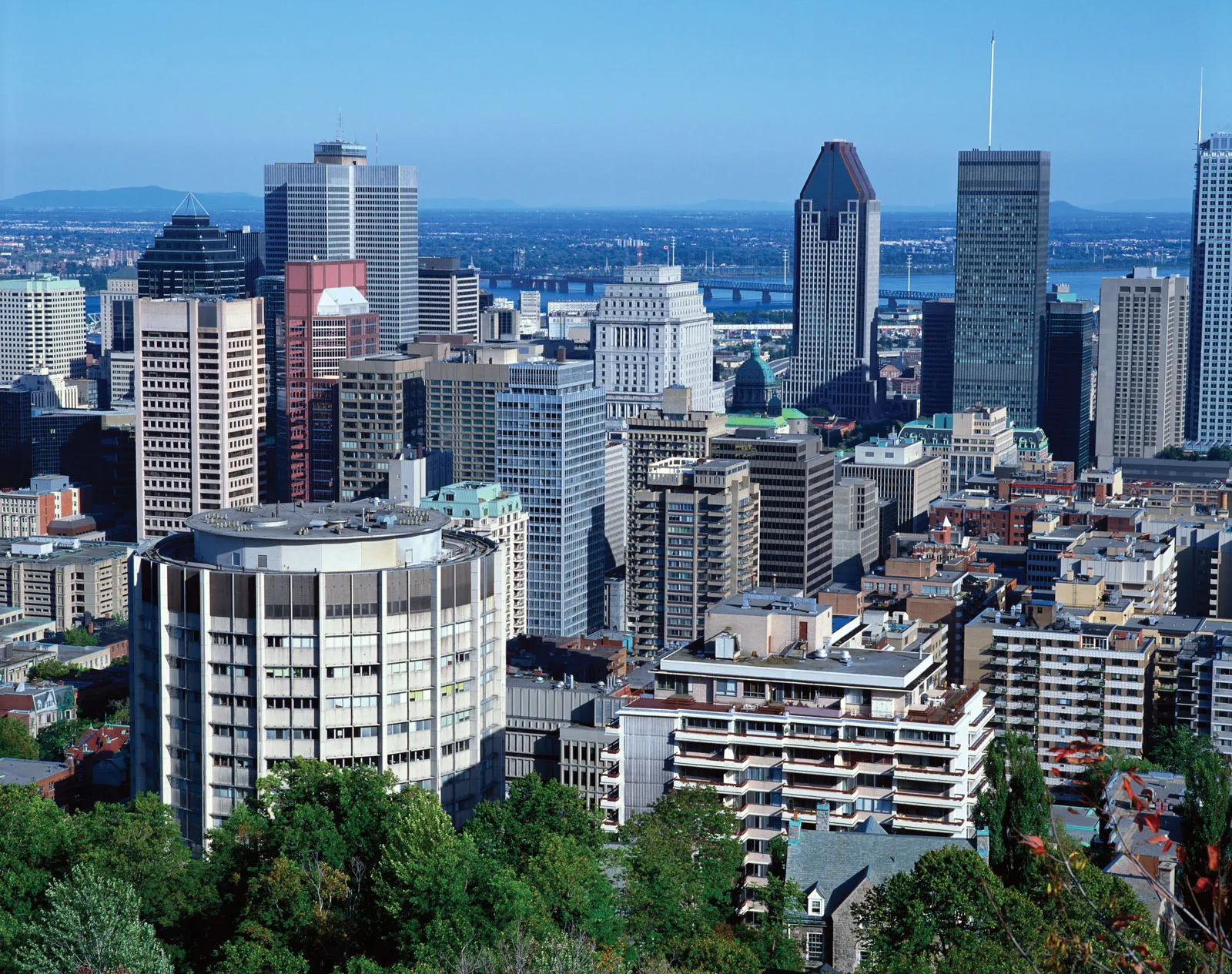 montreal skyline