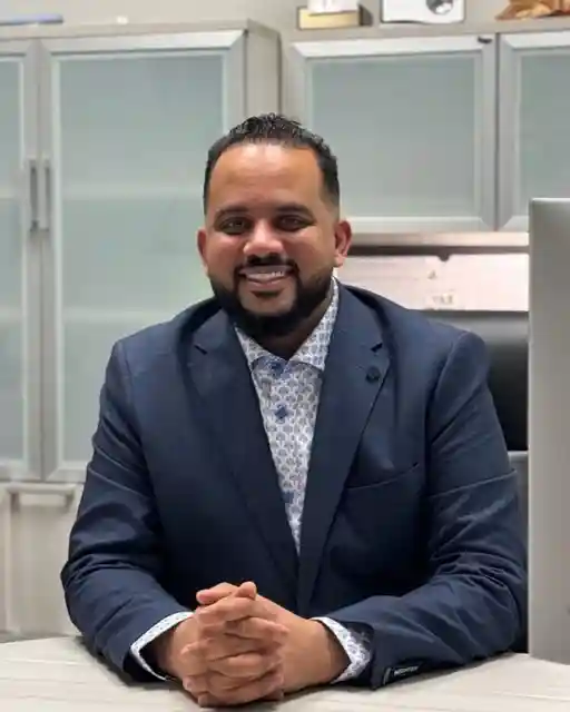 Mahad Mohamed - Founder & CEO