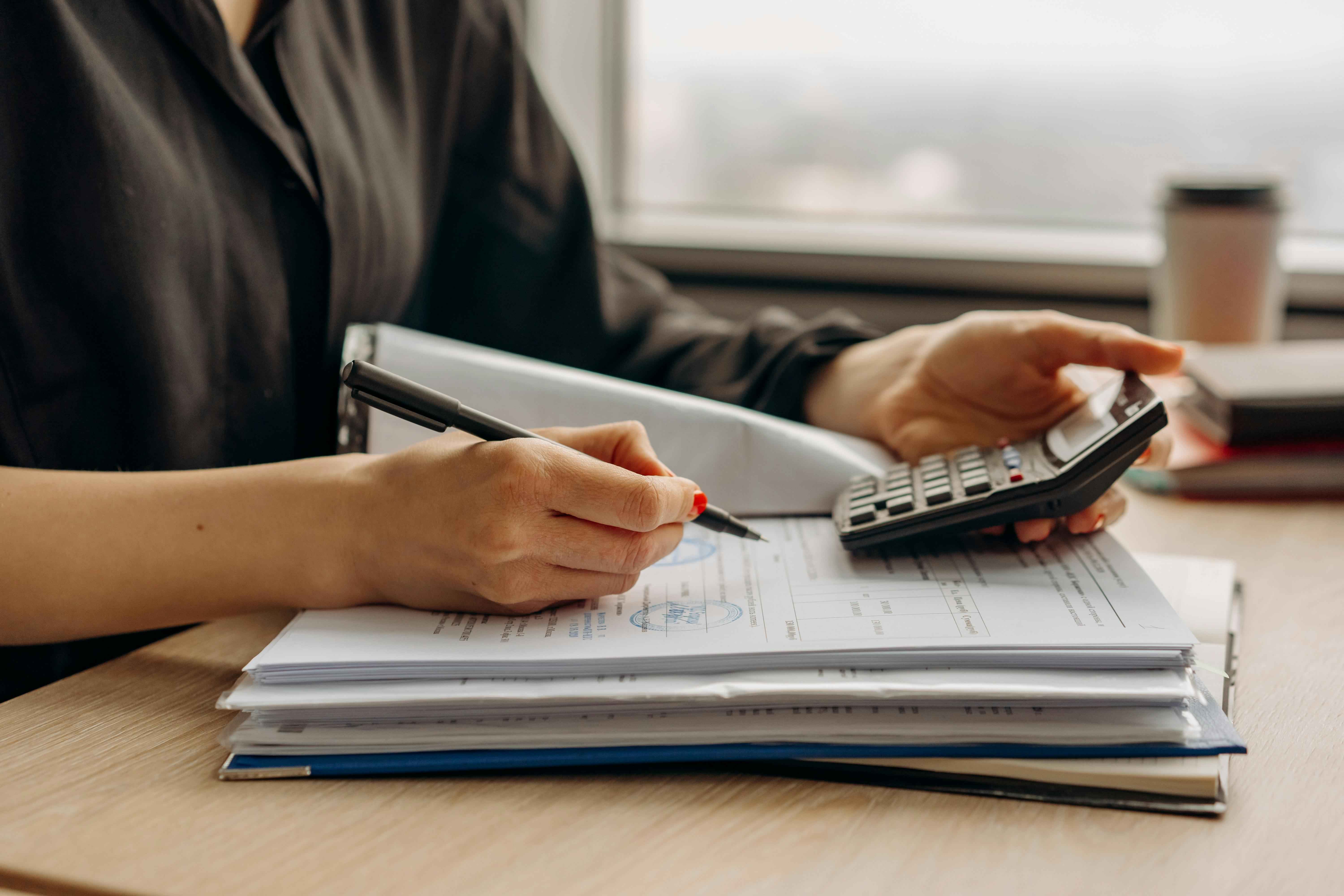 How to Report Foreign Stock Dividends on Your U.S. Tax Return